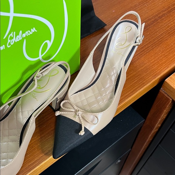 Sam Edelman Tan and Black Slingback Heels - Picture 2 of 7